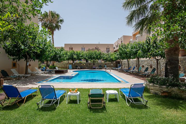 Pool 28 of 66