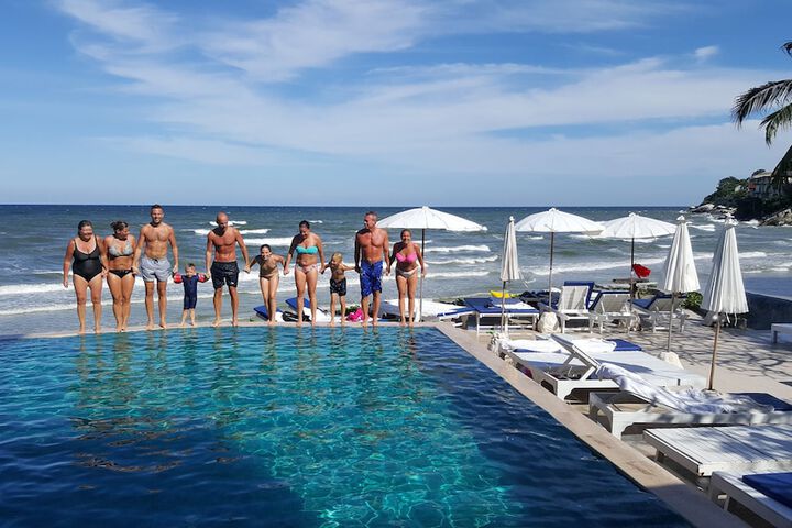 Pool 52 of 71