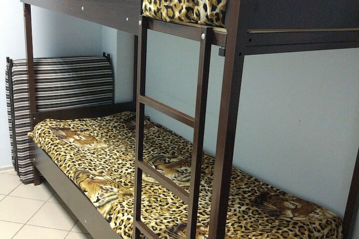 Room 16 of 23