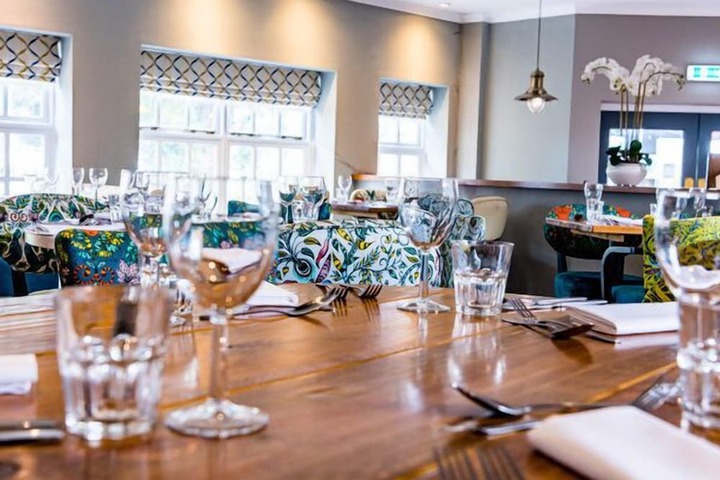 Dining 86 of 123