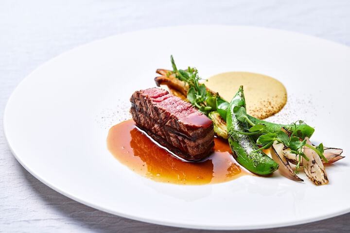 Dining 100 of 140