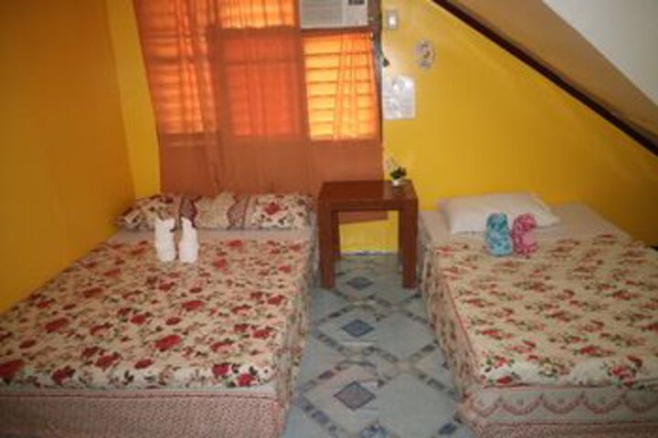 Room 13 of 48