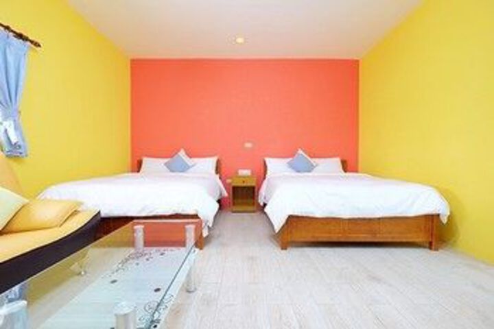 Room 18 of 26