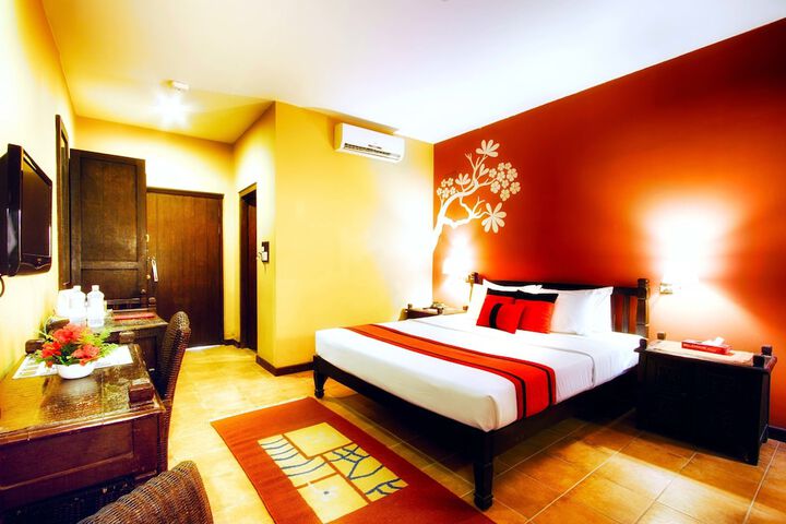 Room 10 of 87