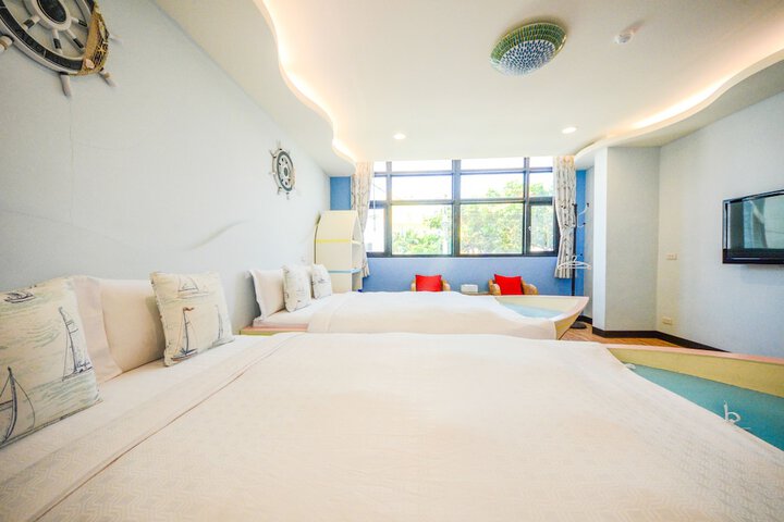 Room 16 of 47