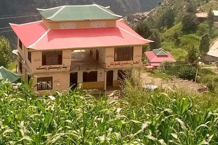 Lal Tower Hotel