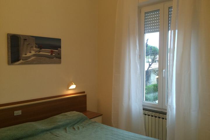 Room 7 of 44