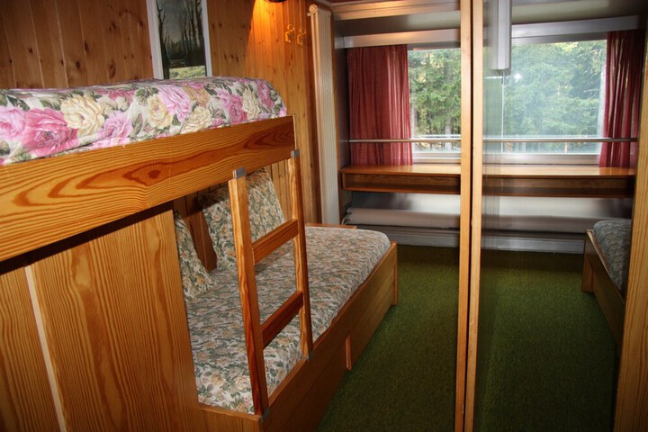 Room 21 of 74