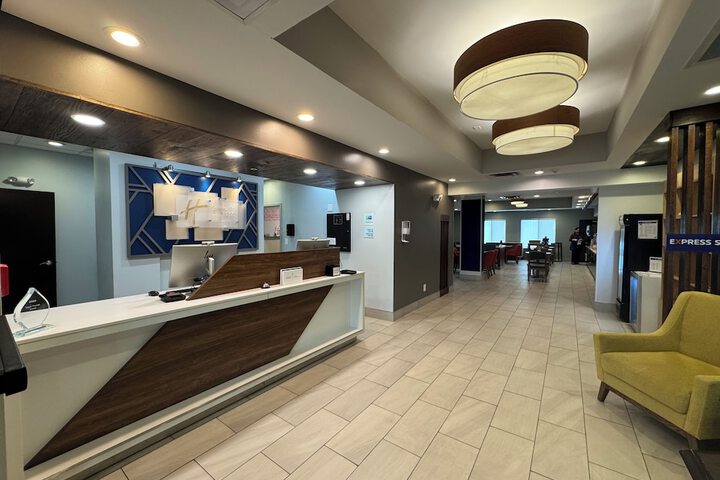 Lobby Entry