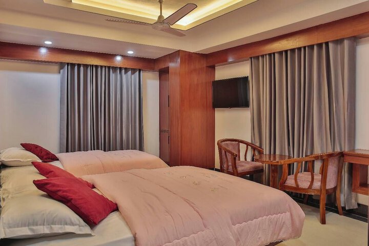 Room 19 of 32