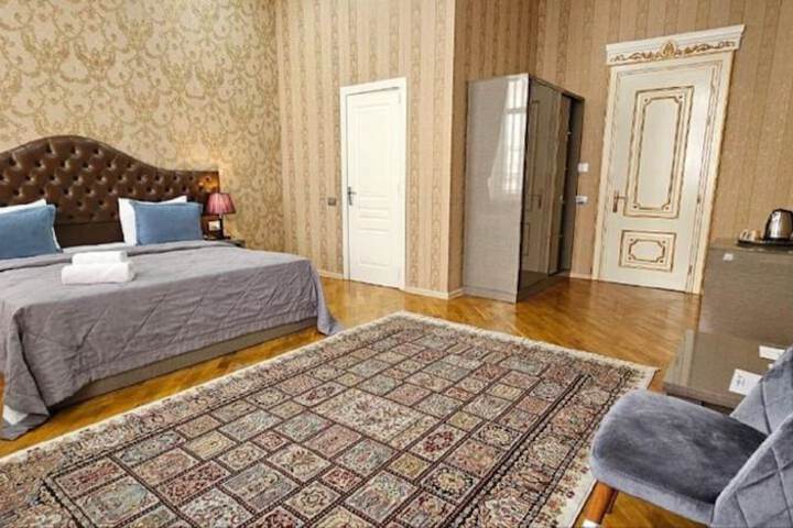 Room 41 of 70