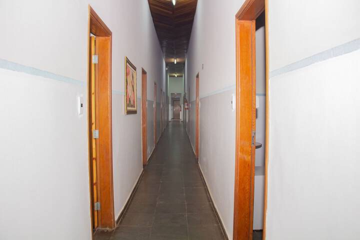 Room 30 of 65