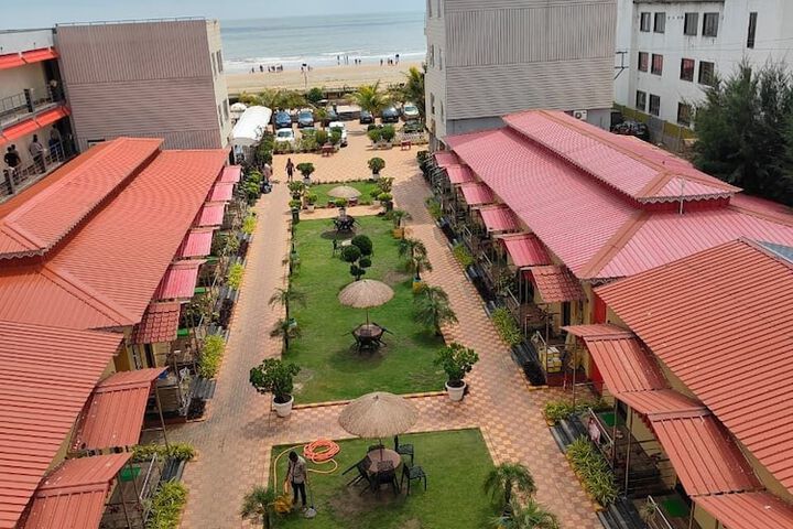 Hotel Exterior 89 of 90