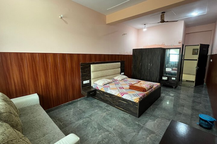 Srijibaba ki Haweli