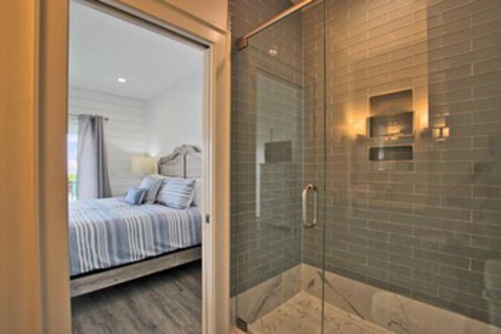 Room 46 of 48