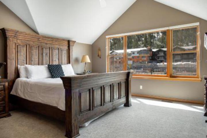 Canyon Run B203 Townhouse in Avon, CO