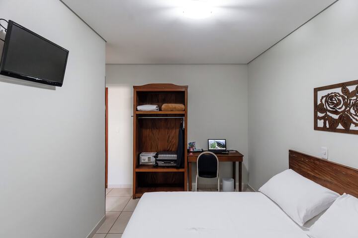 Room 5 of 45