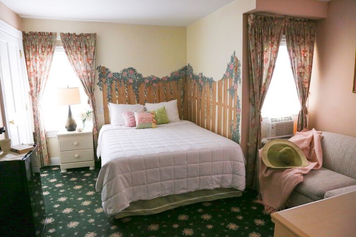 Room 45 of 68