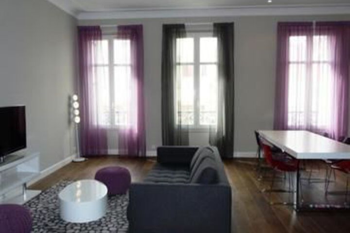 Room 15 of 18