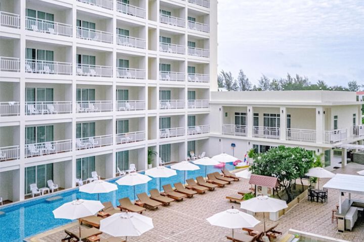 Hotel 68 of 69