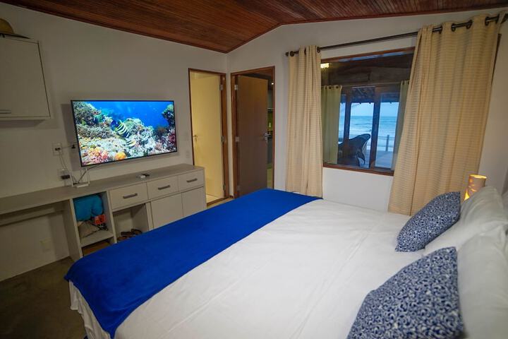Room 3 of 63