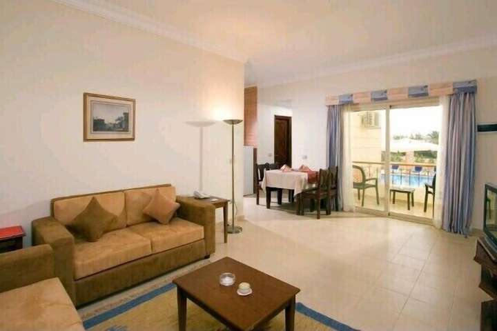 Room 30 of 70
