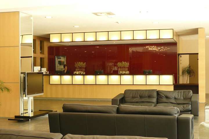 Hotel Lobby