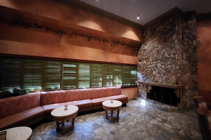 Dining Photos
