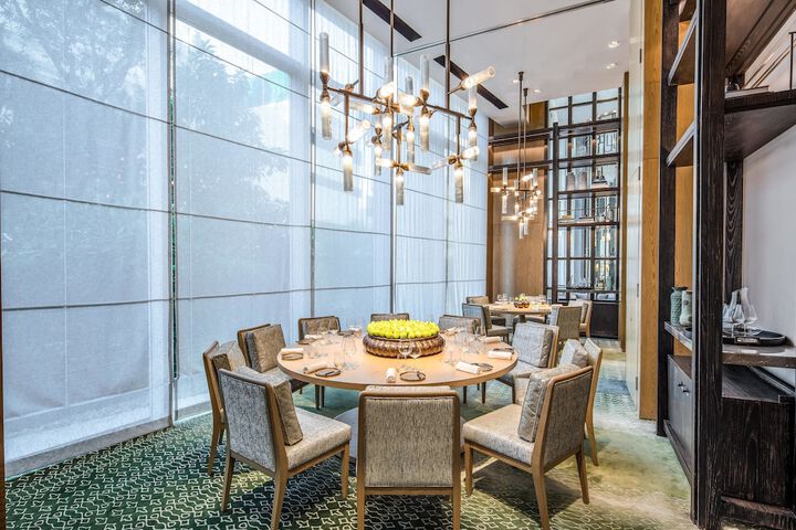 Dining 94 of 178