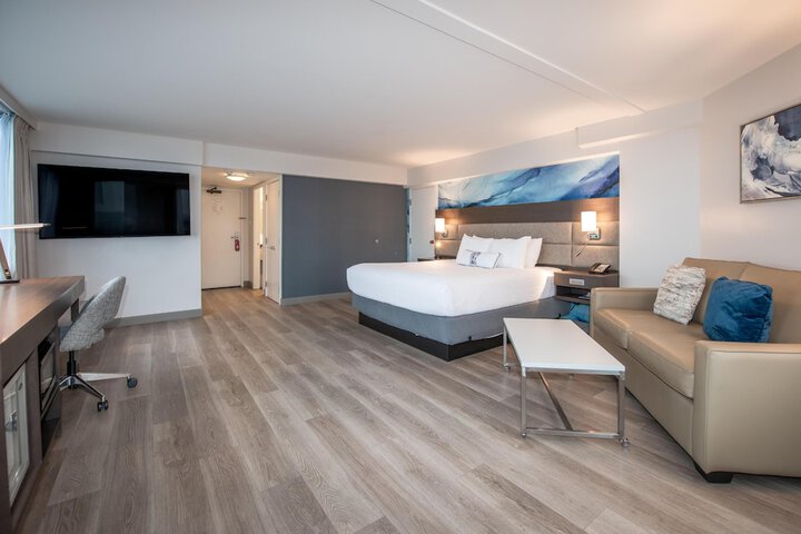 Room 11 of 53