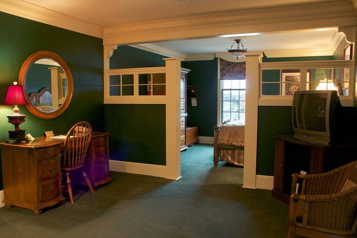 Room 21 of 39