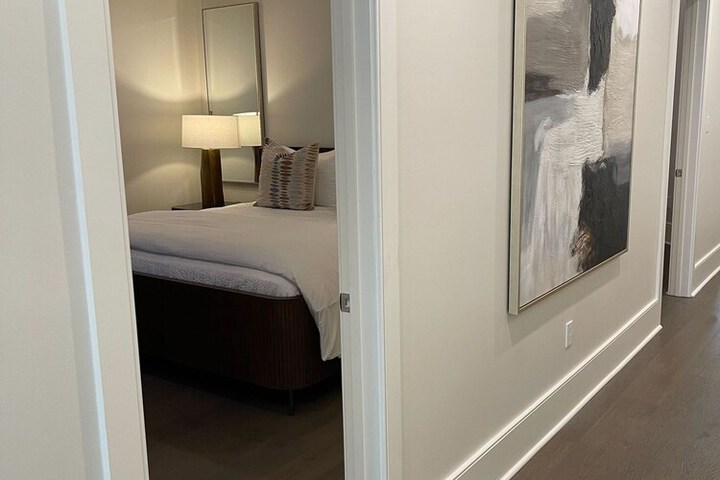 Room 60 of 371
