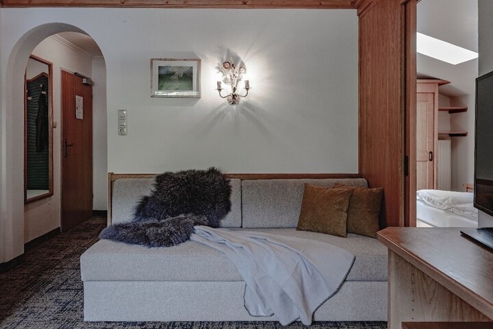 Room 10 of 60