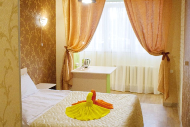 Room 5 of 49