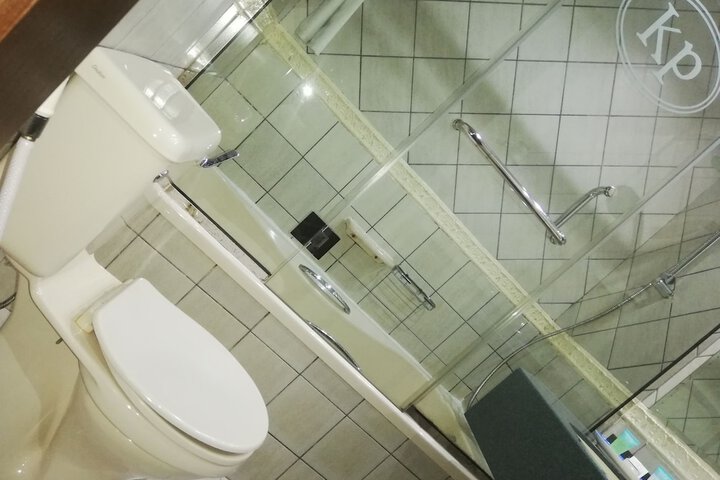 Bath Interior