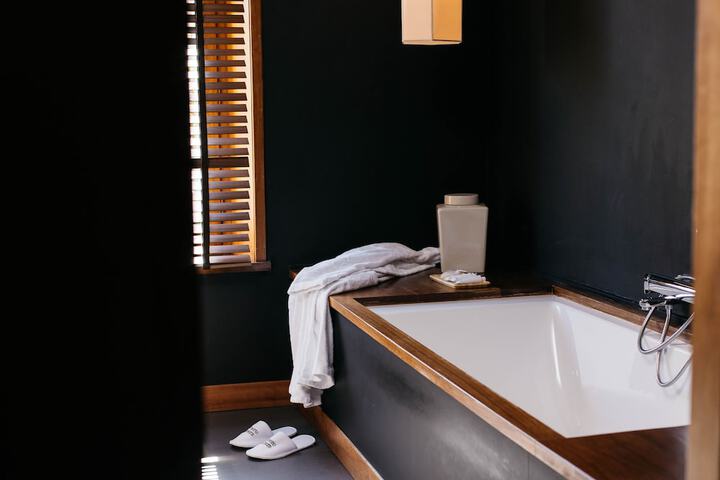 Room 12 of 75