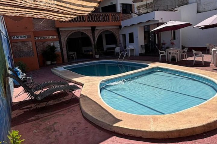 Hotel 64 of 70
