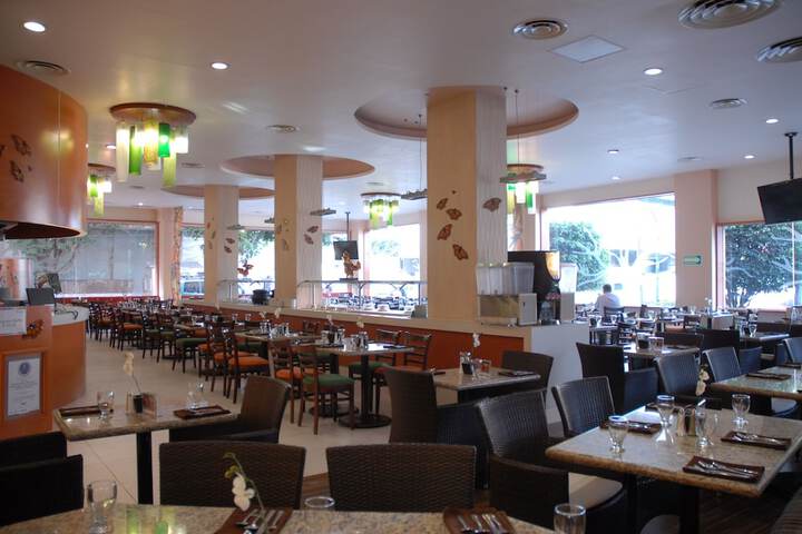 Dining Photos