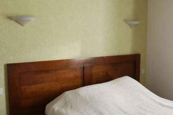 Room 19 of 61