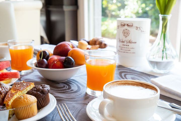 Breakfast/Coffee Service 62 of 81