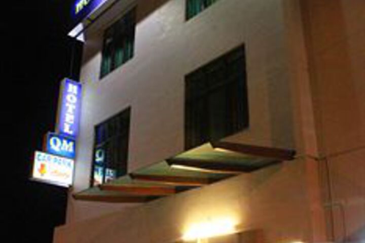 Hotel 10 of 14