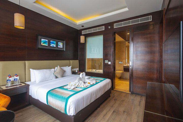 Room 8 of 26