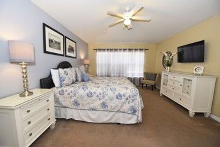 Room 9 of 20