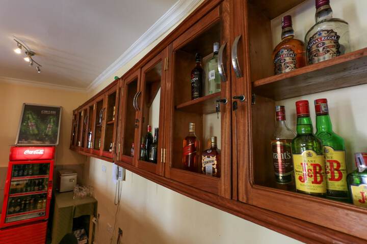 Lounge 88 of 97