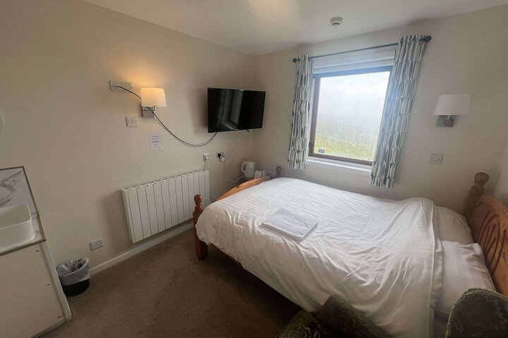 Room 8 of 46