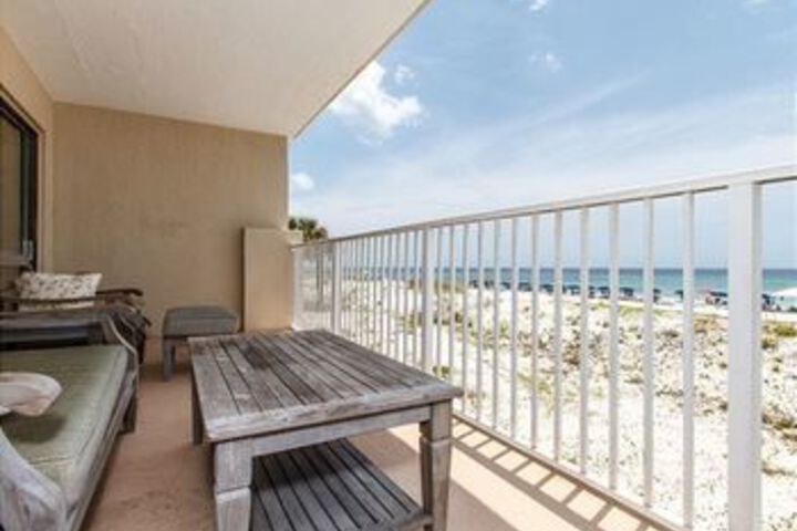 Terrace/Patio 4 of 47
