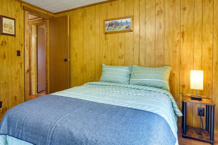 Room 3 of 34