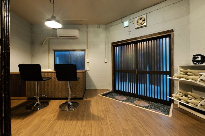 Room 21 of 43