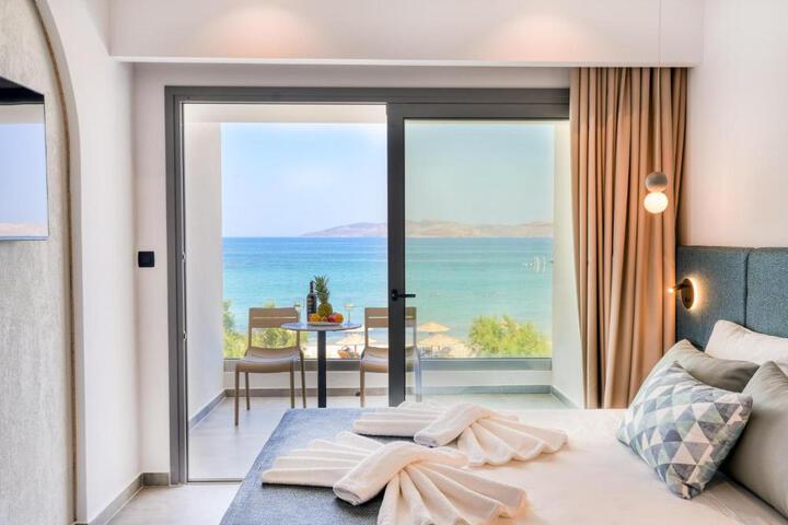 Seaside Marmari