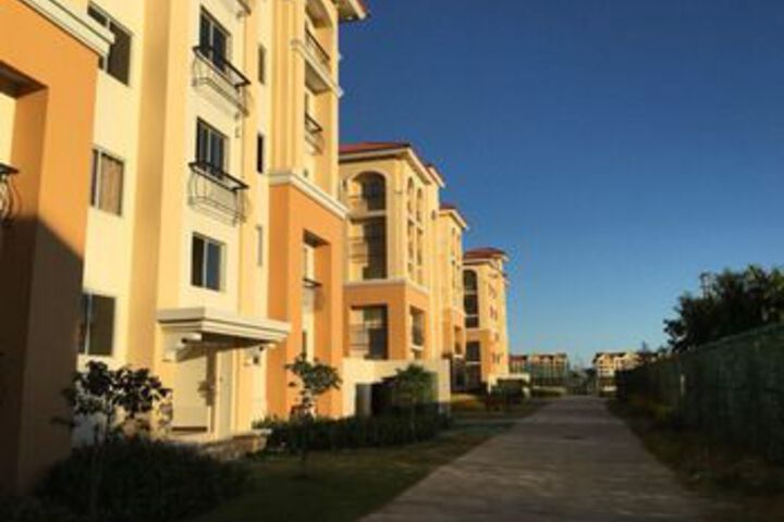 Hotel 17 of 103
